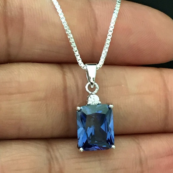 Jewelry - Sterling Silver Tanzanite CZ Pendant Necklace